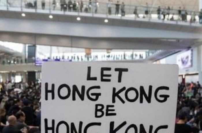 Jaque mate al Hong Kong que fue